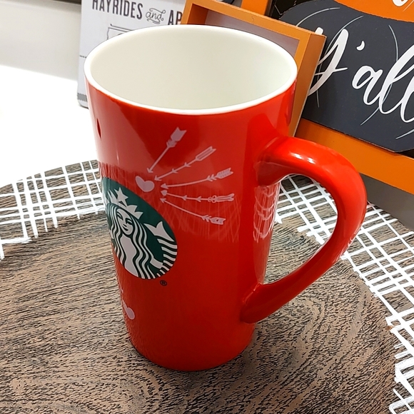 😍 EUC Starbucks Valentine's 2020 Ceramic Collectable Coffee Mug, 12 oz - Picture 3 of 7